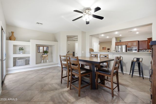 4562 S STAR CANYON Drive, Gilbert, AZ 85297