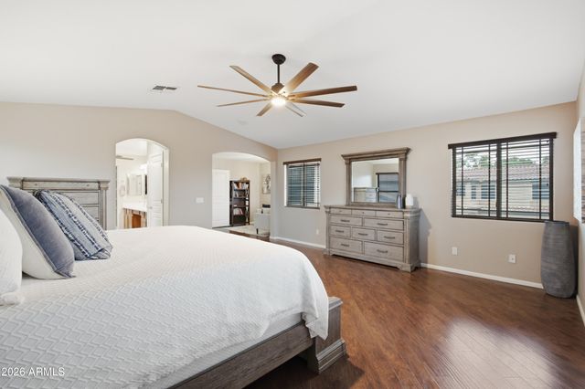 4562 S STAR CANYON Drive, Gilbert, AZ 85297