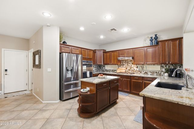 4562 S STAR CANYON Drive, Gilbert, AZ 85297