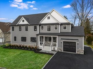 11 Laurel Pl, Fairfield Twp., NJ 07004