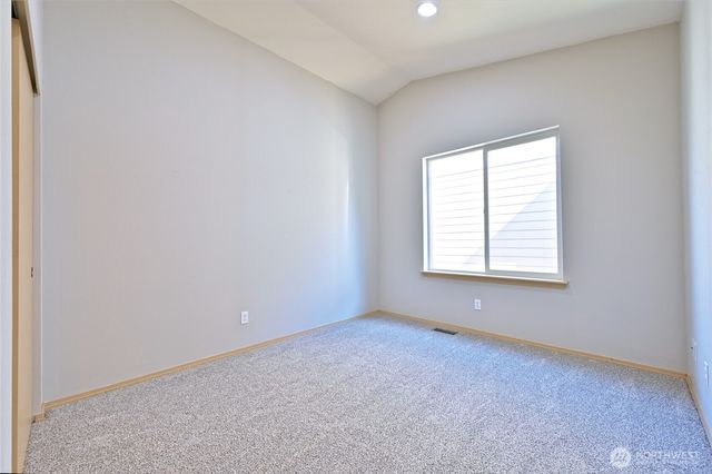 1687 Bayview Drive W, Bremerton, WA 98312