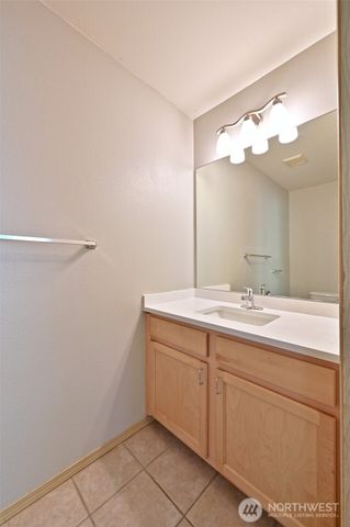1687 Bayview Drive W, Bremerton, WA 98312