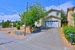 1687 Bayview Drive W, Bremerton, WA 98312