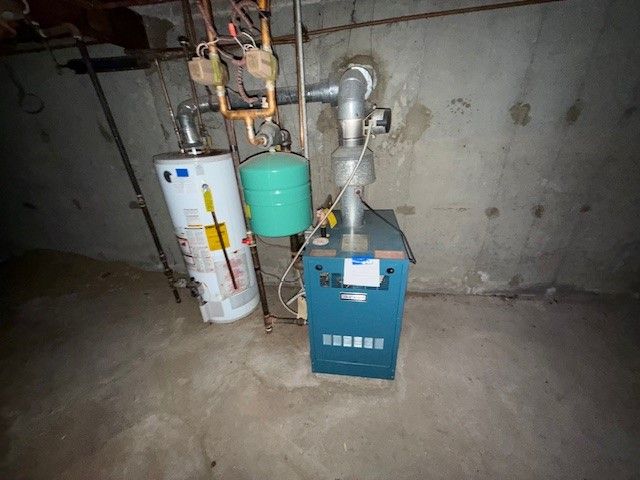 15 Plaza Drive, East Providence, RI 02915