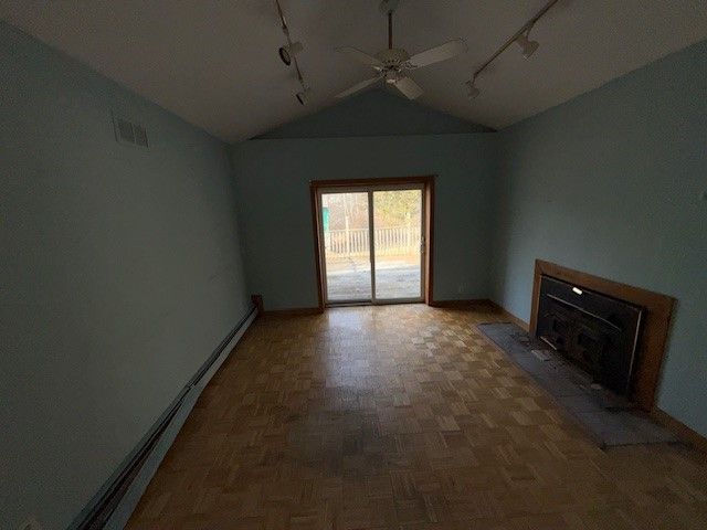 15 Plaza Drive, East Providence, RI 02915