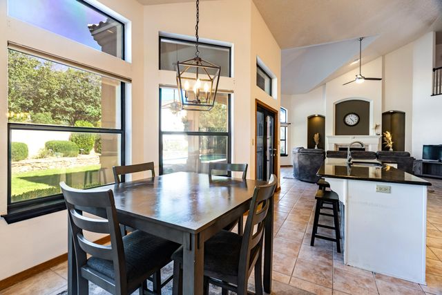 8920 Vallejo Place NE, Albuquerque, NM 87122