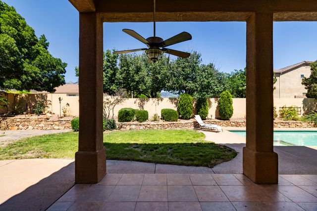 8920 Vallejo Place NE, Albuquerque, NM 87122