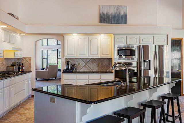 8920 Vallejo Place NE, Albuquerque, NM 87122