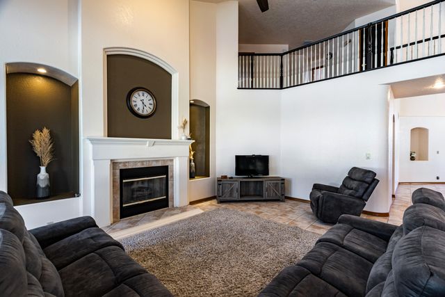 8920 Vallejo Place NE, Albuquerque, NM 87122