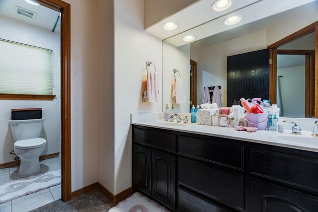 8920 Vallejo Place NE, Albuquerque, NM 87122