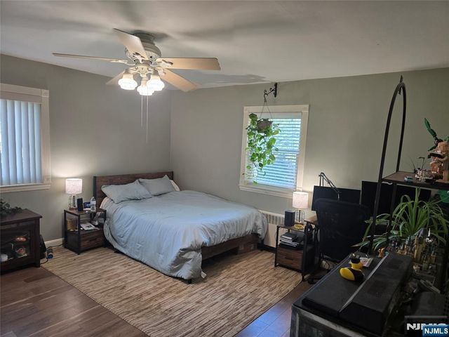 585 Monroe Place, Ridgefield, NJ 07657