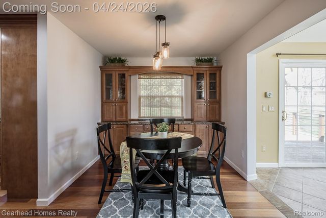 4040 Rollins Avenue, Waterford Charter Township, MI 48329
