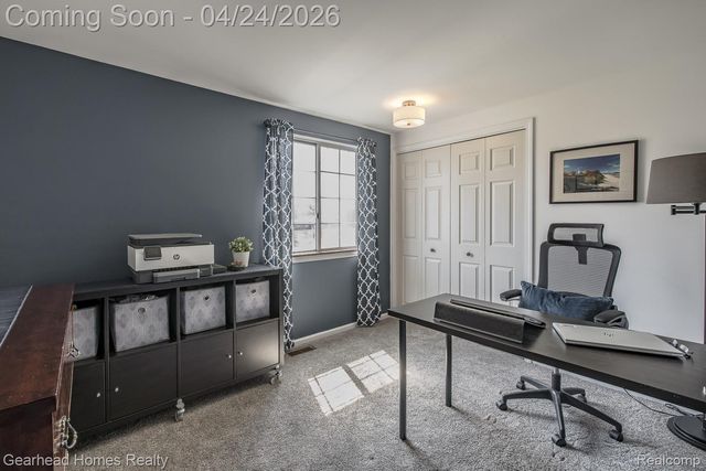4040 Rollins Avenue, Waterford Charter Township, MI 48329