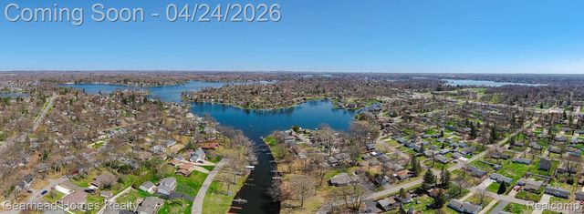 4040 Rollins Avenue, Waterford Charter Township, MI 48329
