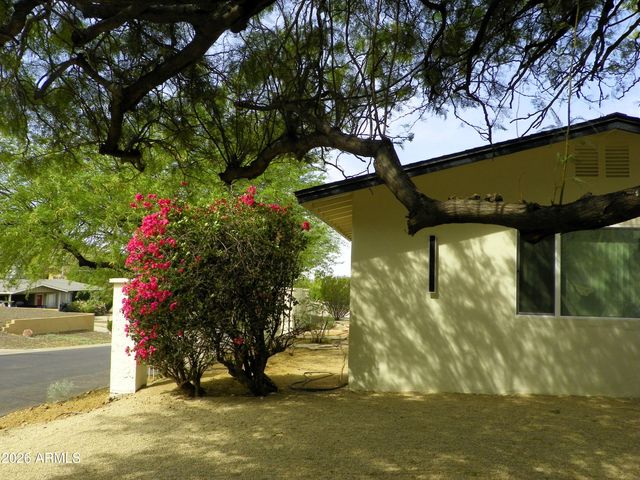 9402 N 18TH Street N, Phoenix, AZ 85020