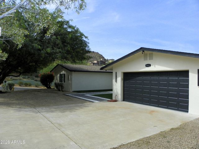 9402 N 18TH Street N, Phoenix, AZ 85020