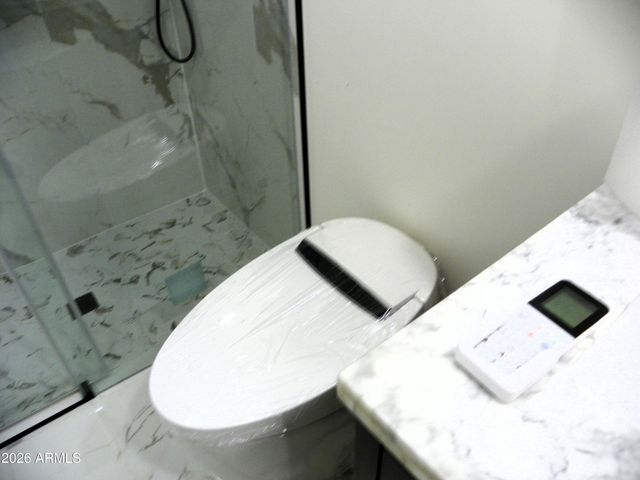 9402 N 18TH Street N, Phoenix, AZ 85020