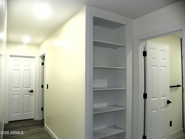 9402 N 18TH Street N, Phoenix, AZ 85020