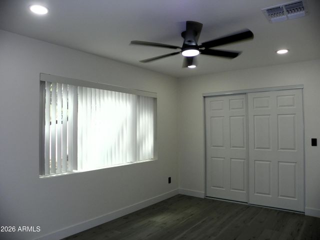 9402 N 18TH Street N, Phoenix, AZ 85020