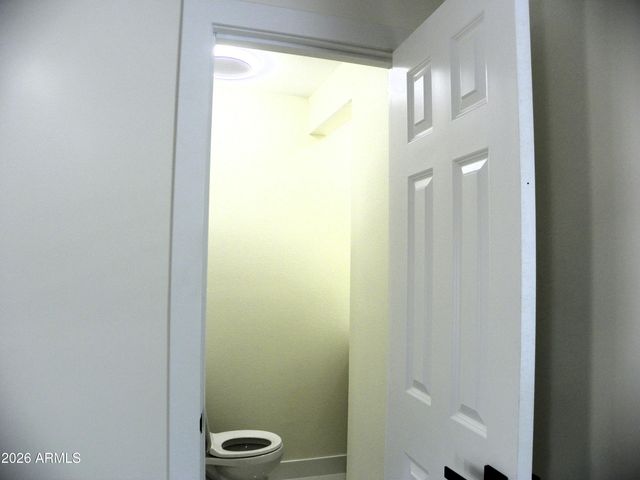 9402 N 18TH Street N, Phoenix, AZ 85020