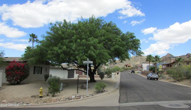 9402 N 18TH Street N, Phoenix, AZ 85020