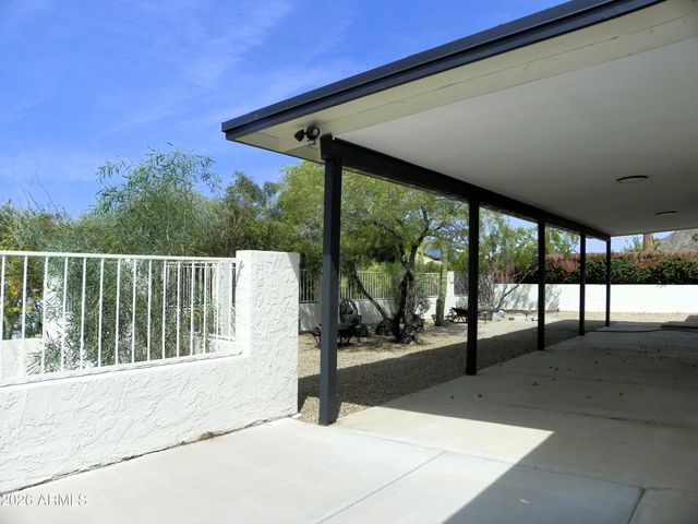 9402 N 18TH Street N, Phoenix, AZ 85020