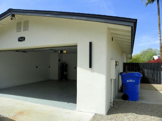 9402 N 18TH Street N, Phoenix, AZ 85020