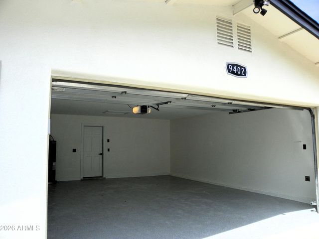 9402 N 18TH Street N, Phoenix, AZ 85020