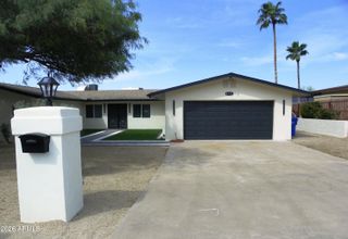 9402 N 18TH Street N, Phoenix, AZ 85020