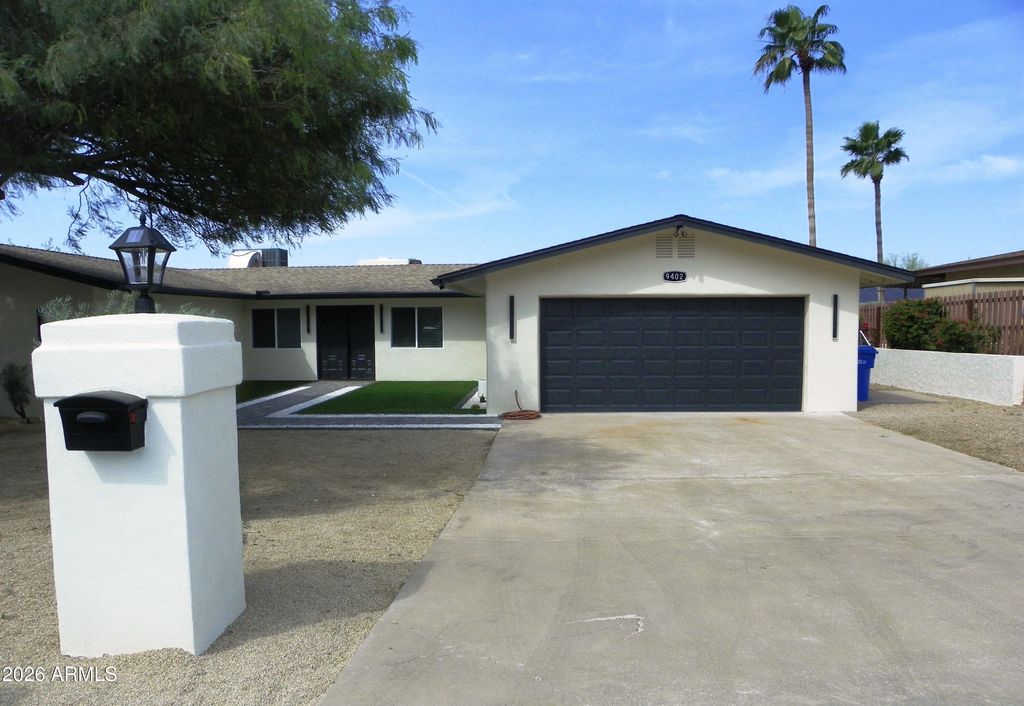 9402 N 18TH Street N, Phoenix, AZ 85020