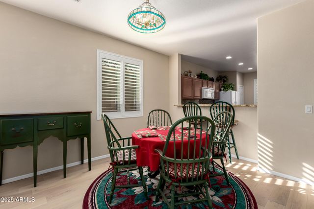 6833 S 70TH Drive, Laveen, AZ 85339