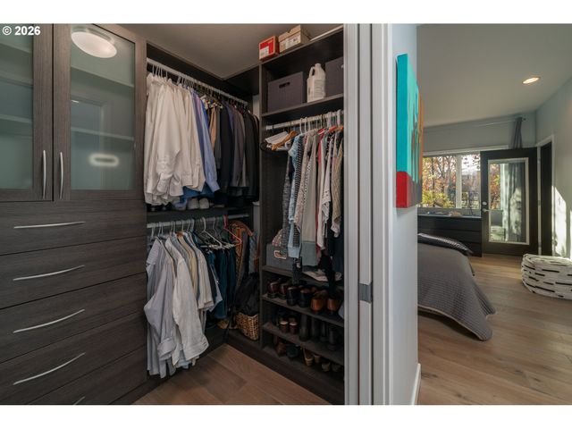 400 W 8TH St 224W, Vancouver, WA 98660