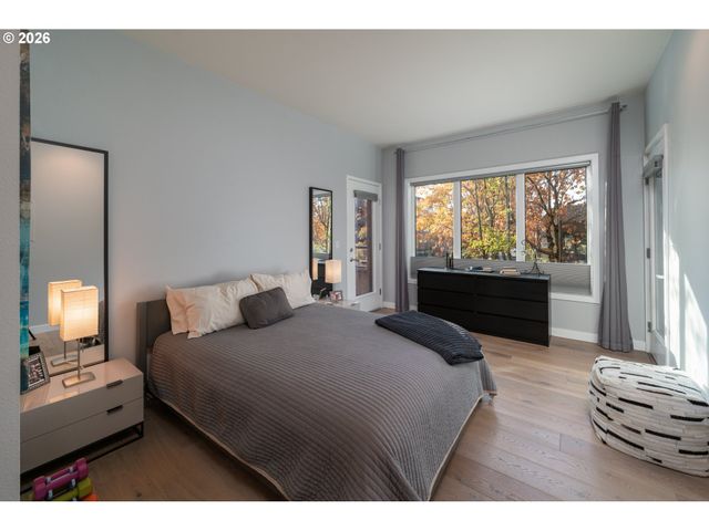 400 W 8TH St 224W, Vancouver, WA 98660