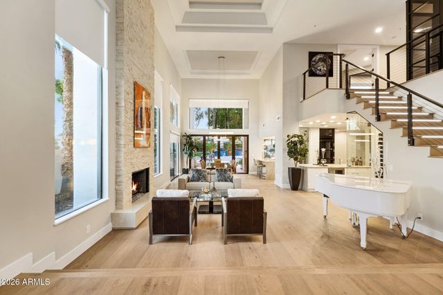 7425 E GAINEY RANCH Road 50, Scottsdale, AZ 85258