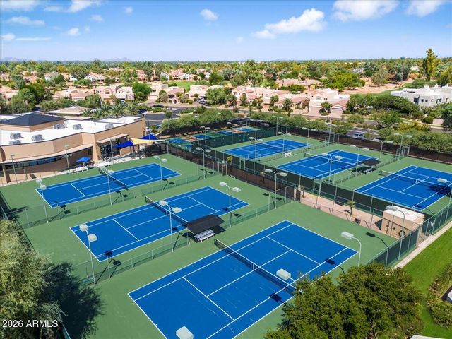 7425 E GAINEY RANCH Road 50, Scottsdale, AZ 85258