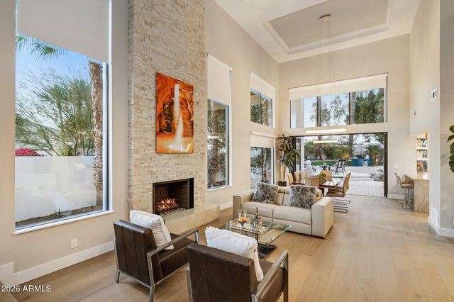 7425 E GAINEY RANCH Road 50, Scottsdale, AZ 85258