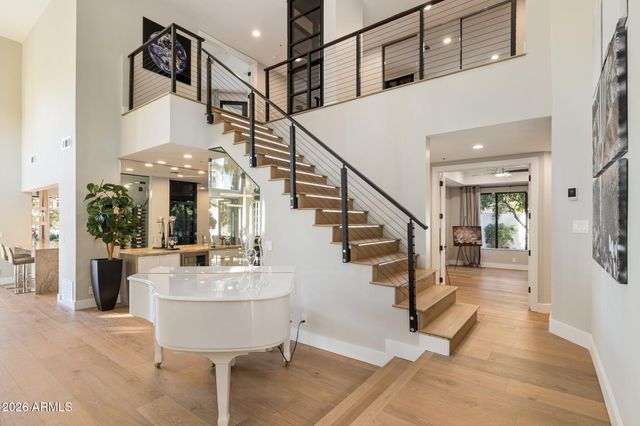 7425 E GAINEY RANCH Road 50, Scottsdale, AZ 85258