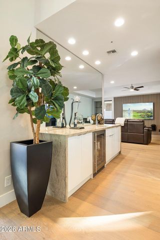 7425 E GAINEY RANCH Road 50, Scottsdale, AZ 85258