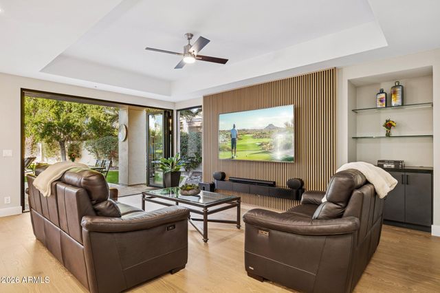 7425 E GAINEY RANCH Road 50, Scottsdale, AZ 85258