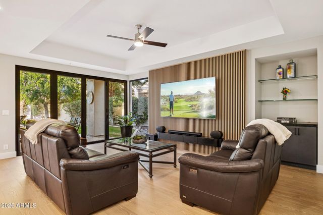 7425 E GAINEY RANCH Road 50, Scottsdale, AZ 85258