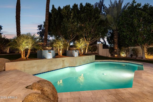 7425 E GAINEY RANCH Road 50, Scottsdale, AZ 85258