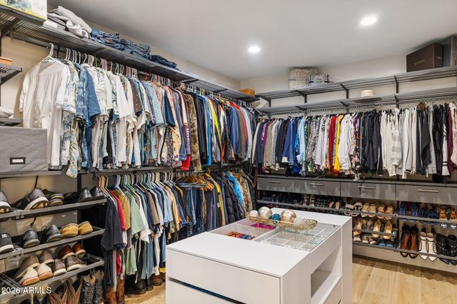 7425 E GAINEY RANCH Road 50, Scottsdale, AZ 85258