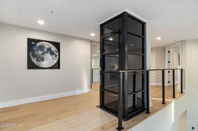 7425 E GAINEY RANCH Road 50, Scottsdale, AZ 85258