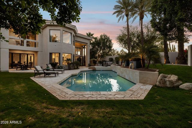 7425 E GAINEY RANCH Road 50, Scottsdale, AZ 85258