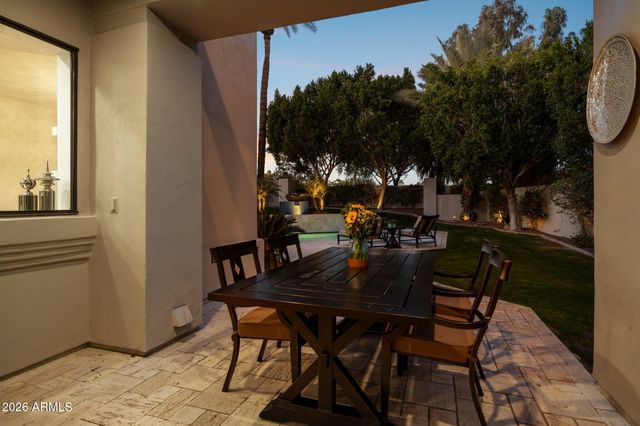 7425 E GAINEY RANCH Road 50, Scottsdale, AZ 85258