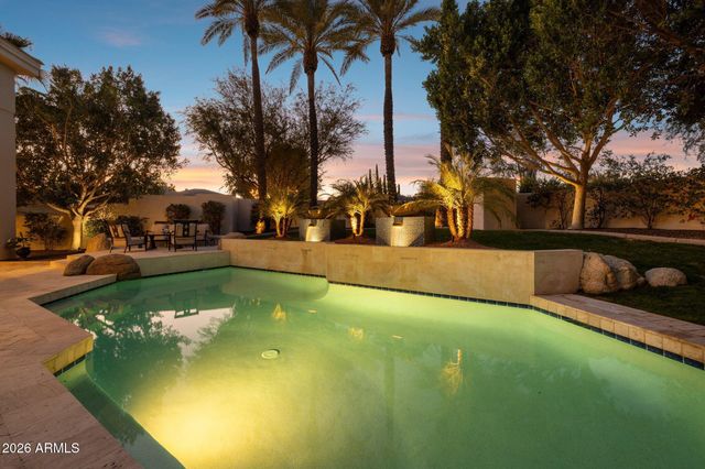 7425 E GAINEY RANCH Road 50, Scottsdale, AZ 85258