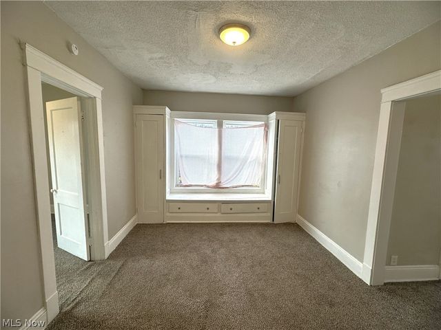1672 Lockwood Avenue 6, East Cleveland, OH 44112