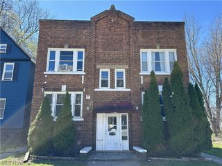 1672 Lockwood Avenue 6, East Cleveland, OH 44112