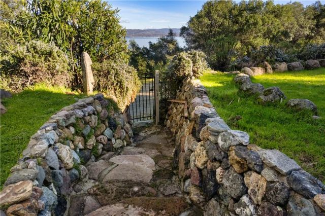 10849 Northslope Drive, Kelseyville, CA 95451