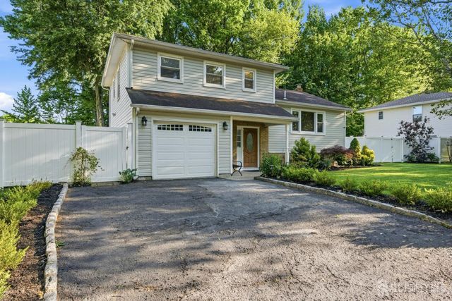 5 McKinley Street, Edison, NJ 08820